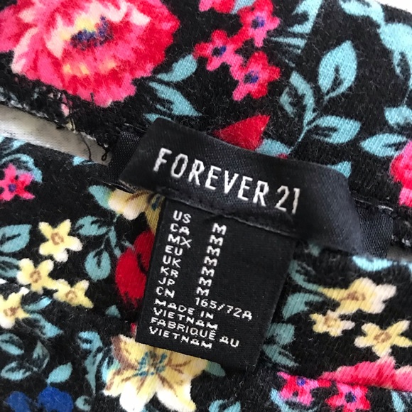Forever 21 Floral Skater Skirt - Picture 3 of 3